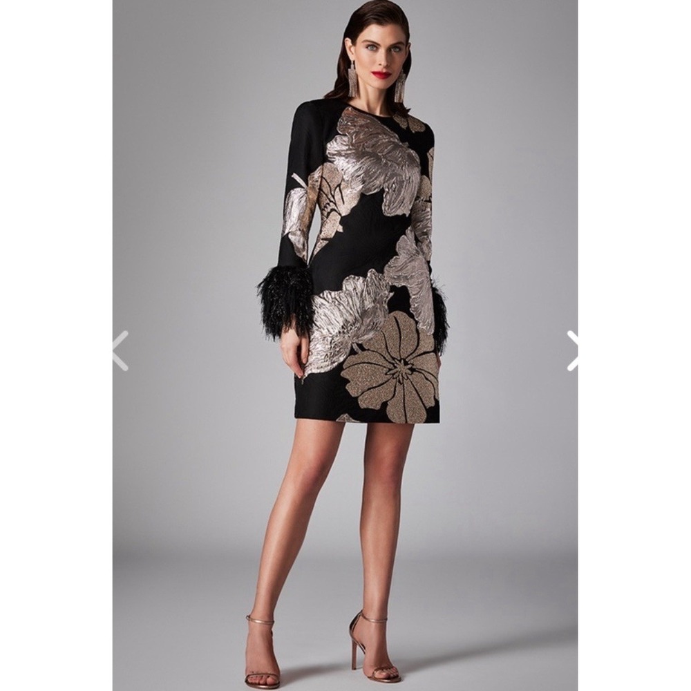 Frascara dress. FallWinter 2023 collection. Black/gold metallic. Size 8 Feathers